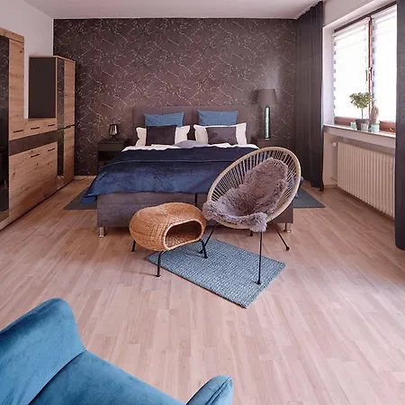 Katarinas House Mit 2 Fewo Stilvoll, Gemuetlich & Zentral Boxspringbett, Parkplatz, Balkon Oder Garten Moers Extérieur photo