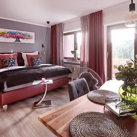 Katarinas House Mit 2 Fewo Stilvoll, Gemuetlich & Zentral Boxspringbett, Parkplatz, Balkon Oder Garten Moers Extérieur photo