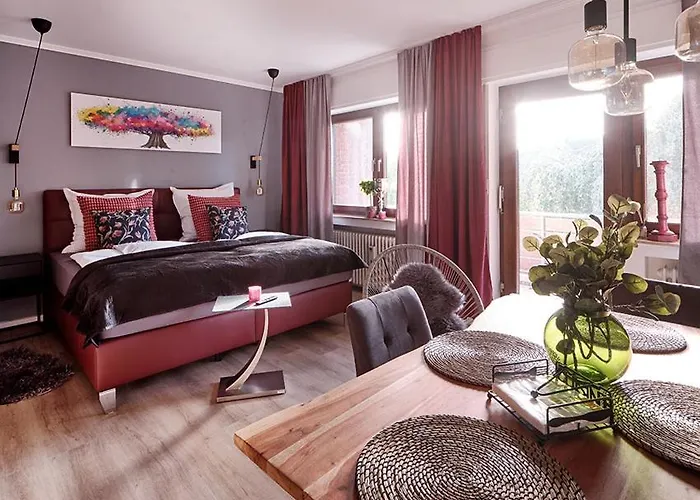 Katarinas House Mit 2 Fewo Stilvoll, Gemuetlich & Zentral Boxspringbett, Parkplatz, Balkon Oder Garten
