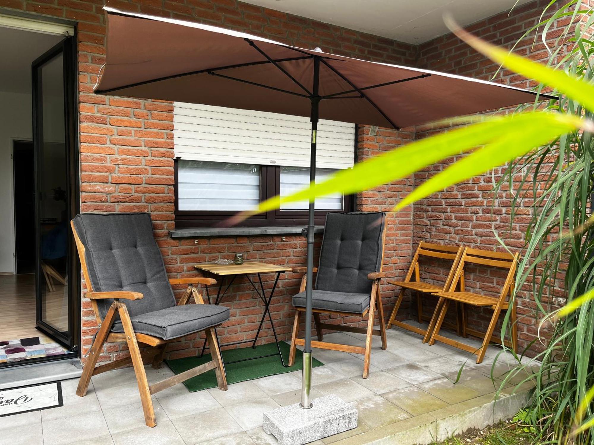 Katarinas House Mit 2 Stilvoll, Gemuetlich & Zentral Boxspringbett, Parkplatz, Balkon Oder Garten Appartement